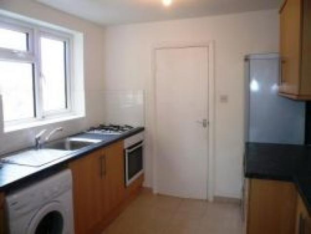 			2 Bedroom, 1 bath, 1 reception Flat			 Shirland Road, MAIDA VALE